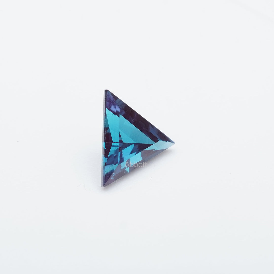 Triangle lab grown alexandrite