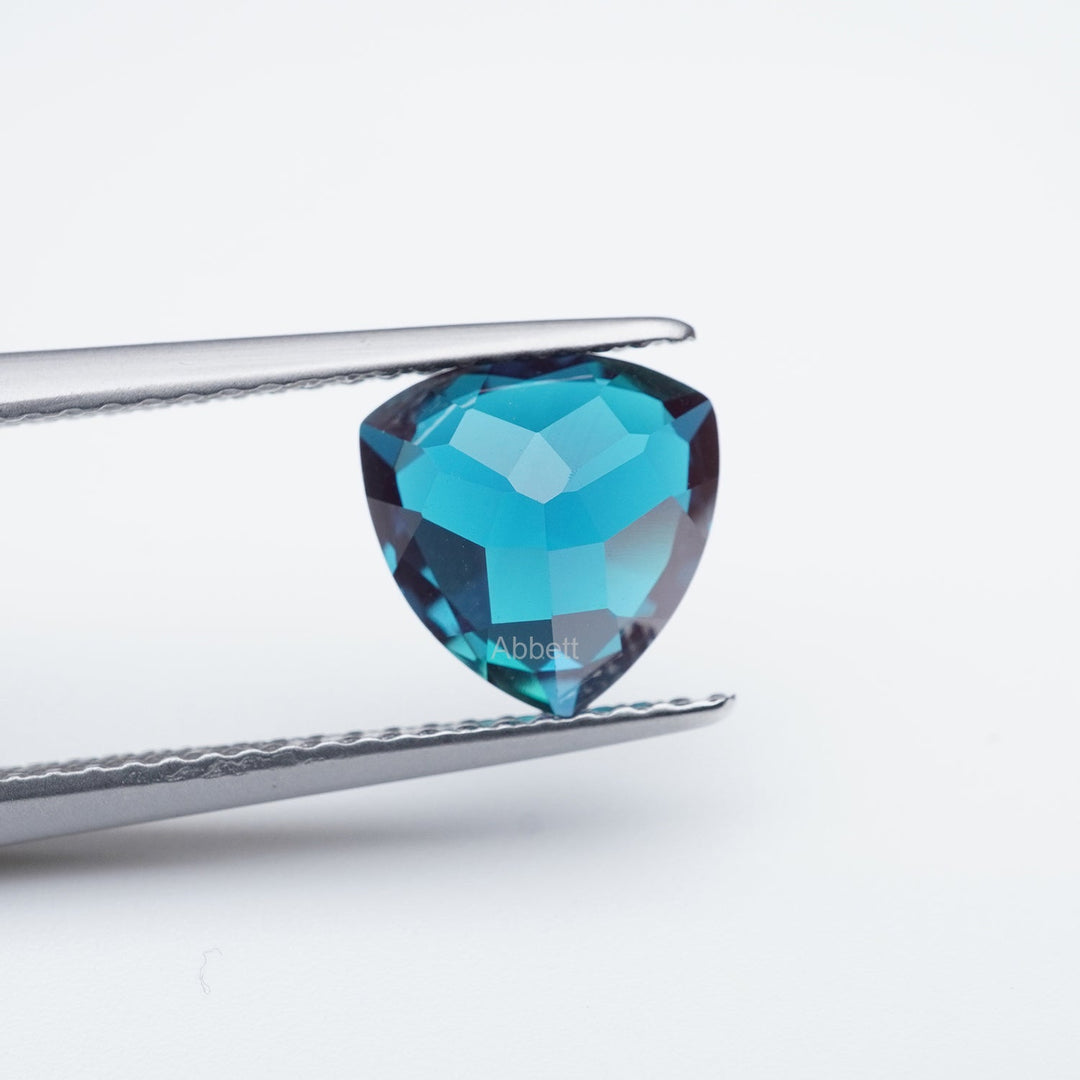 Trillion lab grown alexandrite