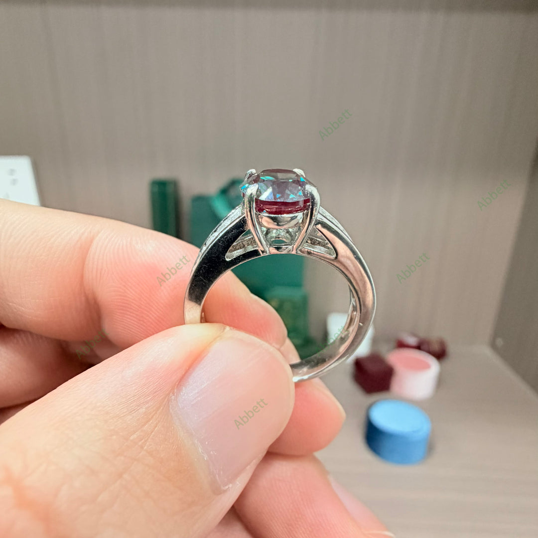 Vintage Oval Lab-Grown Alexandrite Three-Stone Ring | 3.3ct Chunky Stepped Baguette Accents