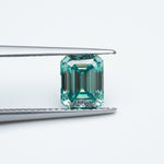 Load and play video in Gallery viewer, Emerald teal moissanite
