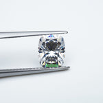 Load and play video in Gallery viewer, Antique cushion D FL moissanite
