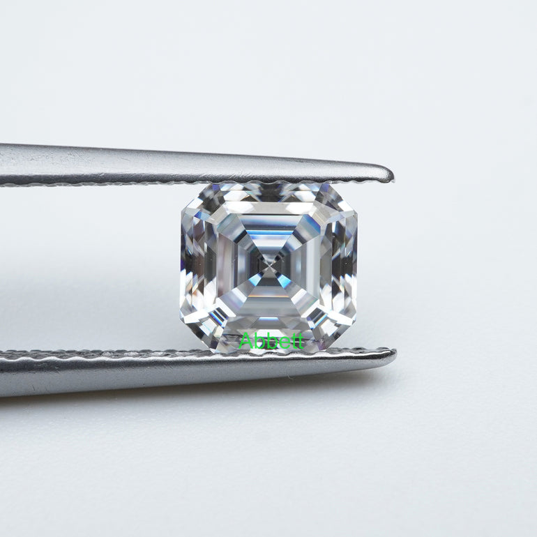 Asscher D FL moissanite