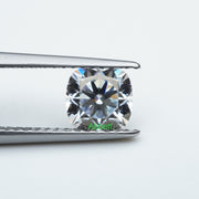 Cushion D FL moissanite