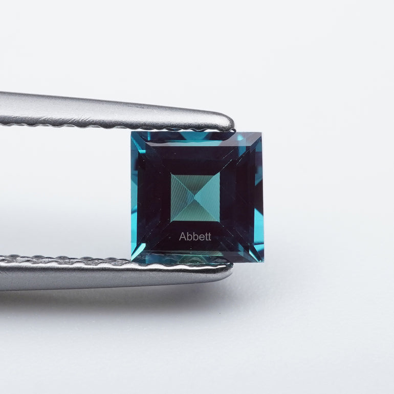 Square step lab grown alexandrite