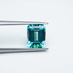 Load and play video in Gallery viewer, Emerald lab grown Paraiba YAG
