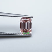 Emerald lab grown pink diamond