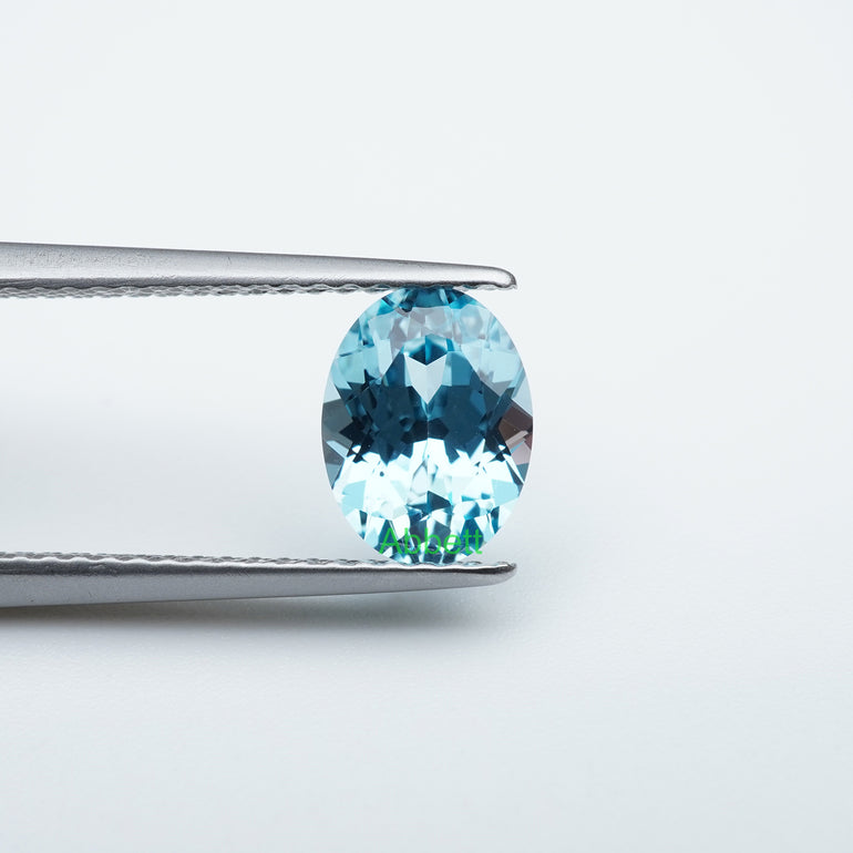 Oval lab grown santa maria sapphire