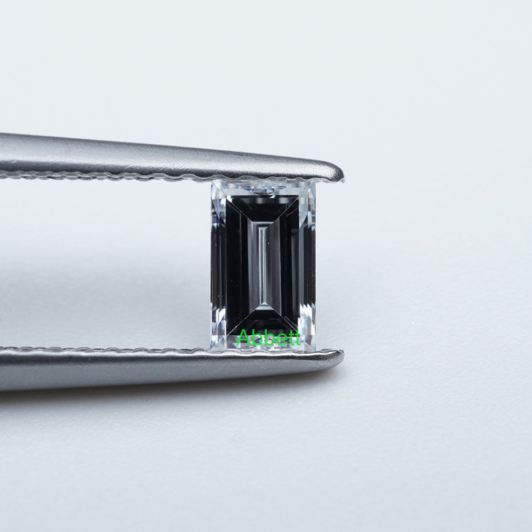 Emerald lab grown diamond