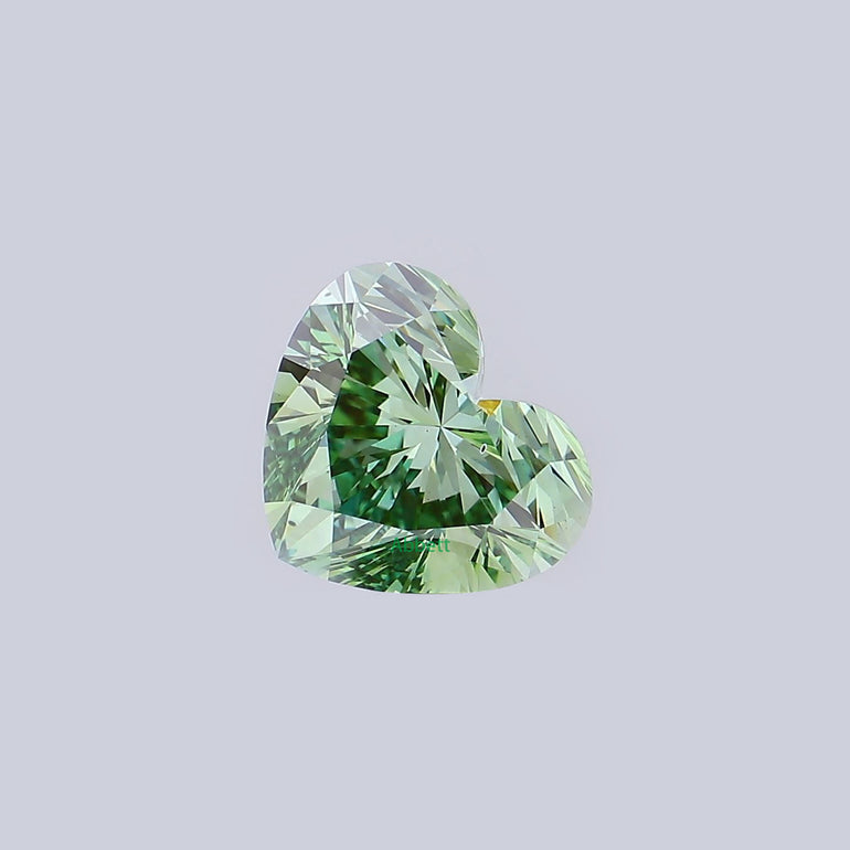 Heart green VVS2-VS2 lab grown diamond